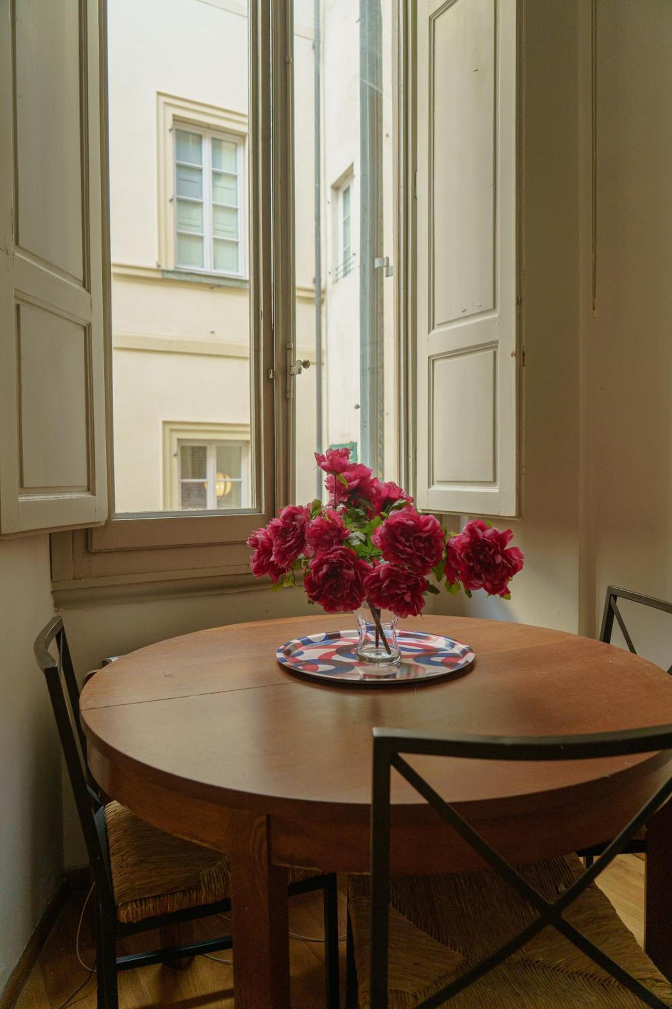 Nice One Bedroom In Historical Building Florence Luaran gambar